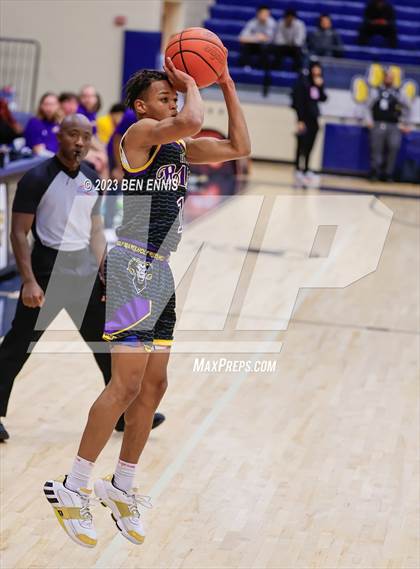 Thumbnail 3 in Word of God Christian Academy National vs. Prolific Prep of Napa Christian (Battle in The Peach) photogallery.