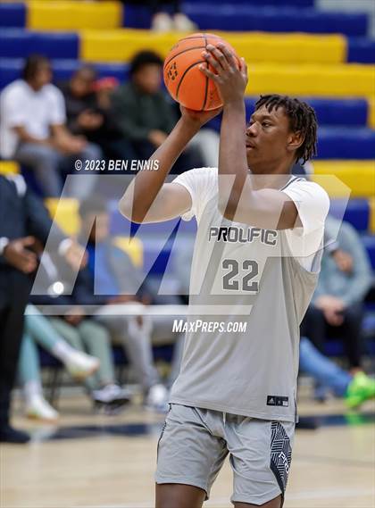 Thumbnail 3 in Word of God Christian Academy National vs. Prolific Prep of Napa Christian (Battle in The Peach) photogallery.