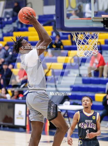 Thumbnail 1 in Word of God Christian Academy National vs. Prolific Prep of Napa Christian (Battle in The Peach) photogallery.