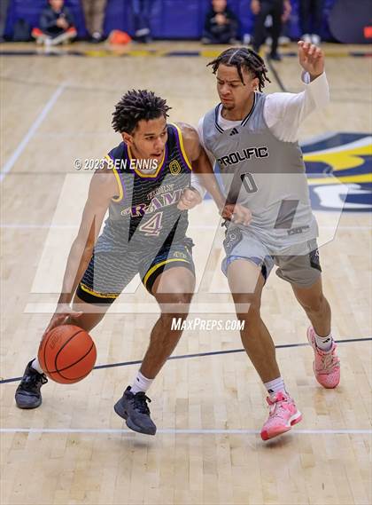 Thumbnail 2 in Word of God Christian Academy National vs. Prolific Prep of Napa Christian (Battle in The Peach) photogallery.