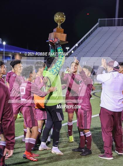 Thumbnail 3 in Oak Cliff Faith Family Academy @ Athens (UIL 4A Area Playoff) photogallery.