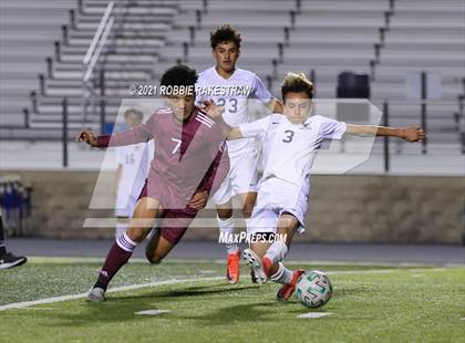 Thumbnail 2 in Oak Cliff Faith Family Academy @ Athens (UIL 4A Area Playoff) photogallery.