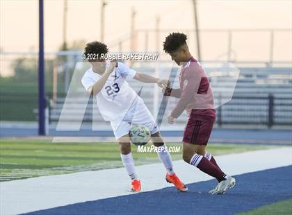Thumbnail 3 in Oak Cliff Faith Family Academy @ Athens (UIL 4A Area Playoff) photogallery.