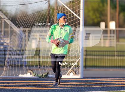 Thumbnail 1 in Oak Cliff Faith Family Academy @ Athens (UIL 4A Area Playoff) photogallery.
