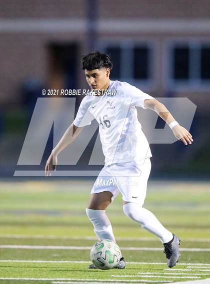 Thumbnail 2 in Oak Cliff Faith Family Academy @ Athens (UIL 4A Area Playoff) photogallery.