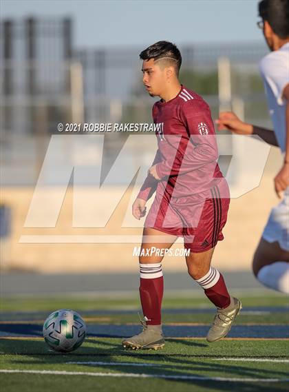 Thumbnail 2 in Oak Cliff Faith Family Academy @ Athens (UIL 4A Area Playoff) photogallery.