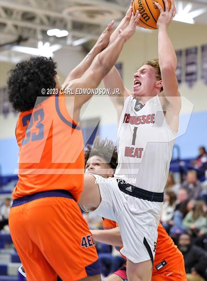 Thumbnail 1 in Tennessee Heat vs. Blackman photogallery.