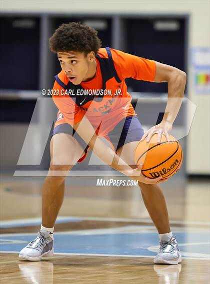 Thumbnail 3 in Tennessee Heat vs. Blackman photogallery.