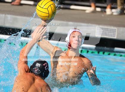 Thumbnail 3 in JSerra Catholic vs. Vista (CIF SoCal Regional D2 Semifinal) photogallery.