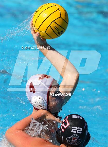 Thumbnail 2 in JSerra Catholic vs. Vista (CIF SoCal Regional D2 Semifinal) photogallery.