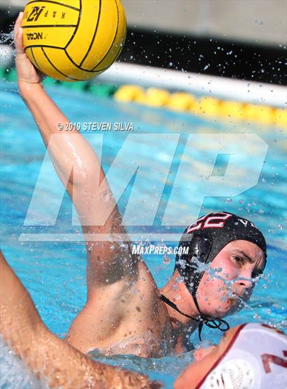 Thumbnail 3 in JSerra Catholic vs. Vista (CIF SoCal Regional D2 Semifinal) photogallery.