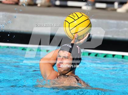 Thumbnail 2 in JSerra Catholic vs. Vista (CIF SoCal Regional D2 Semifinal) photogallery.