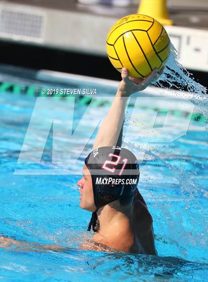 Thumbnail 3 in JSerra Catholic vs. Vista (CIF SoCal Regional D2 Semifinal) photogallery.