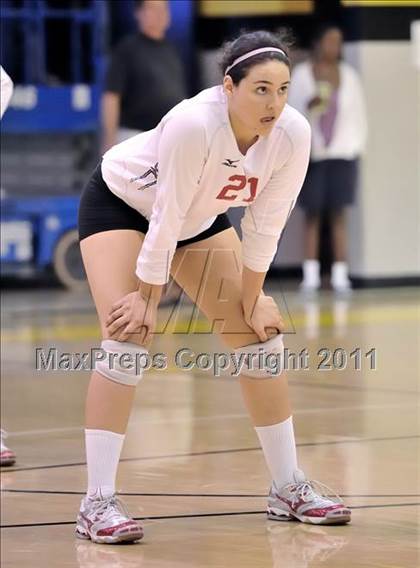 Thumbnail 2 in Rosary vs Trabuco Hills (Aloha Cougar Classic) photogallery.