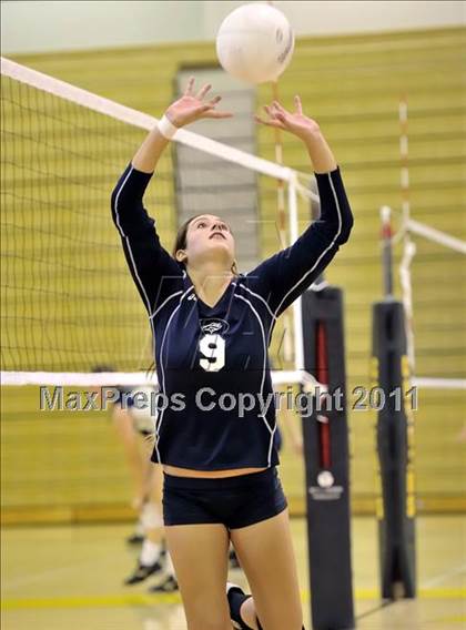 Thumbnail 2 in Rosary vs Trabuco Hills (Aloha Cougar Classic) photogallery.