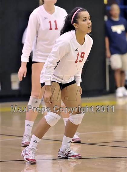 Thumbnail 1 in Rosary vs Trabuco Hills (Aloha Cougar Classic) photogallery.