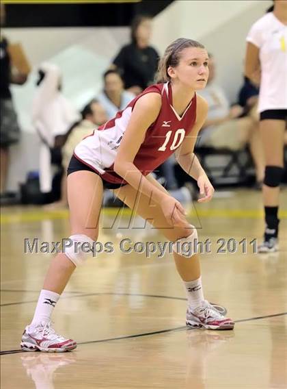 Thumbnail 2 in Rosary vs Trabuco Hills (Aloha Cougar Classic) photogallery.