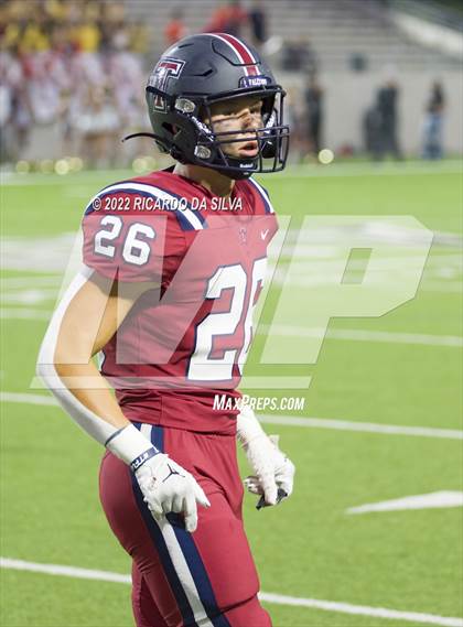 Thumbnail 1 in Tompkins vs Seven Lakes photogallery.