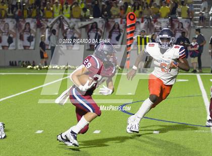 Thumbnail 3 in Tompkins vs Seven Lakes photogallery.