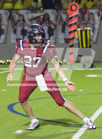 Thumbnail 3 in Tompkins vs Seven Lakes photogallery.