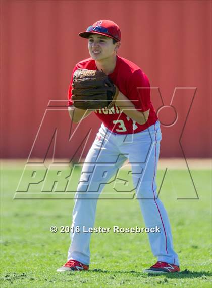 Thumbnail 3 in FR: Antonian vs Fredericksburg (Freshman) photogallery.