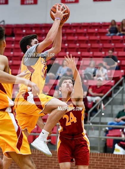 Thumbnail 3 in Chicken Express All Star Classic photogallery.