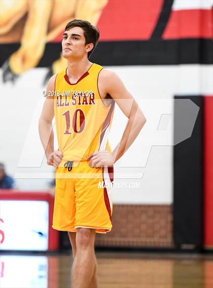 Thumbnail 2 in Chicken Express All Star Classic photogallery.