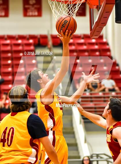Thumbnail 3 in Chicken Express All Star Classic photogallery.