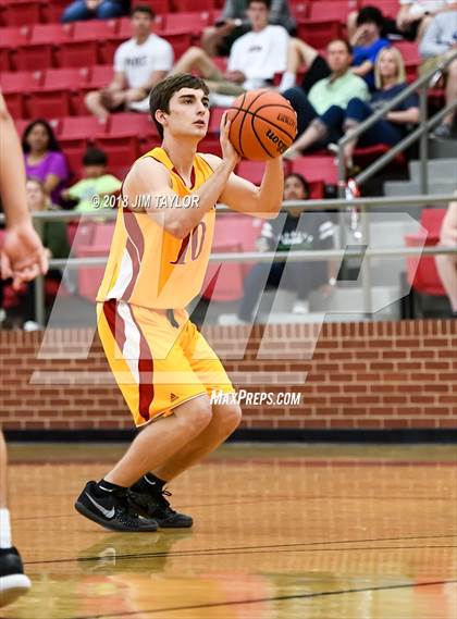 Thumbnail 2 in Chicken Express All Star Classic photogallery.