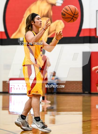 Thumbnail 3 in Chicken Express All Star Classic photogallery.