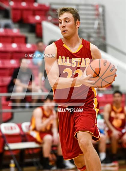 Thumbnail 3 in Chicken Express All Star Classic photogallery.