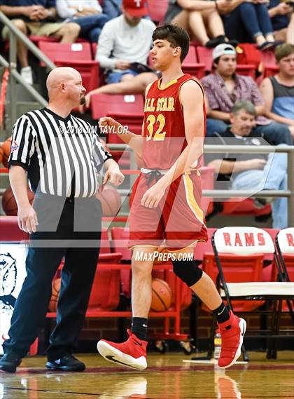 Thumbnail 3 in Chicken Express All Star Classic photogallery.