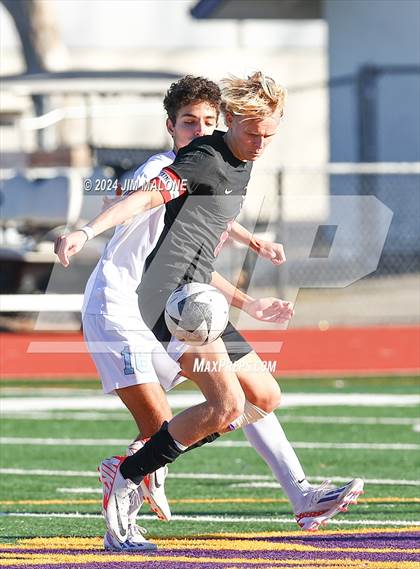 Thumbnail 2 in Dougherty Valley vs. Monte Vista (EBAL Championship) photogallery.