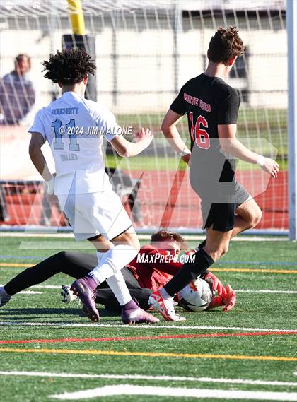 Thumbnail 1 in Dougherty Valley vs. Monte Vista (EBAL Championship) photogallery.