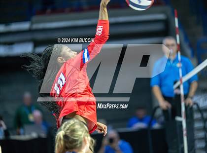 Thumbnail 2 in Hoover vs. Shady Spring (WVSSAC Class AAA Semifinal) photogallery.
