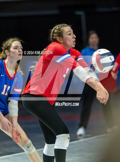 Thumbnail 2 in Hoover vs. Shady Spring (WVSSAC Class AAA Semifinal) photogallery.