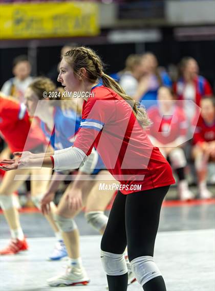 Thumbnail 2 in Hoover vs. Shady Spring (WVSSAC Class AAA Semifinal) photogallery.
