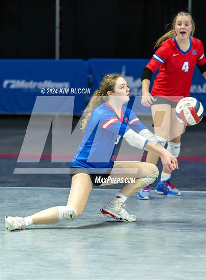 Thumbnail 2 in Hoover vs. Shady Spring (WVSSAC Class AAA Semifinal) photogallery.