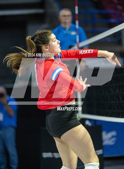 Thumbnail 2 in Hoover vs. Shady Spring (WVSSAC Class AAA Semifinal) photogallery.