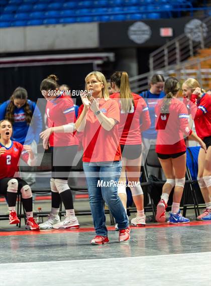 Thumbnail 1 in Hoover vs. Shady Spring (WVSSAC Class AAA Semifinal) photogallery.