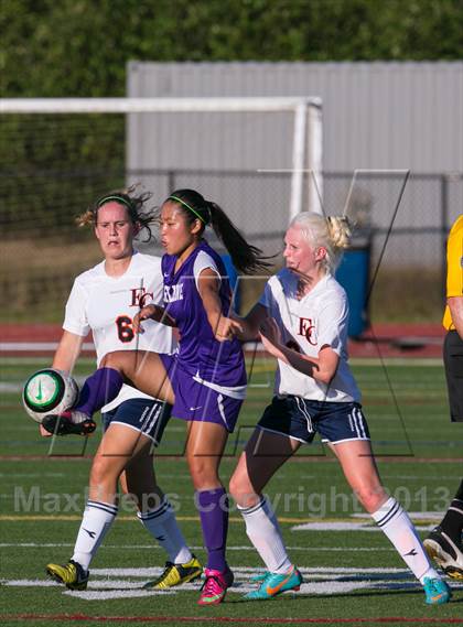 Thumbnail 3 in Highline @ Eastside Catholic photogallery.