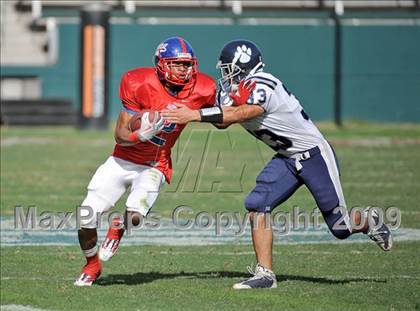 Thumbnail 2 in Marin Catholic vs. Serra (CIF State D3 Final) photogallery.