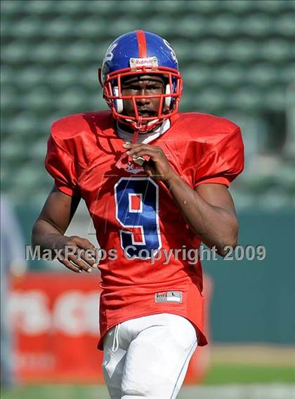 Thumbnail 3 in Marin Catholic vs. Serra (CIF State D3 Final) photogallery.