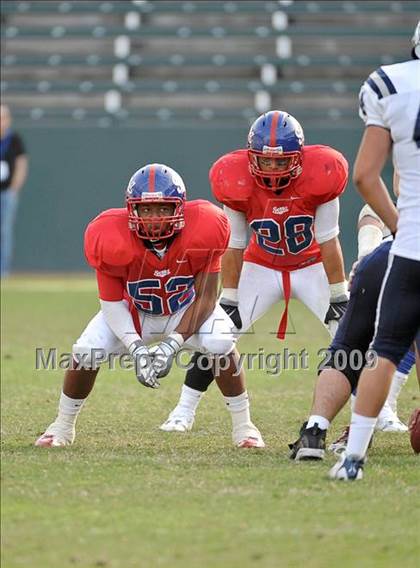 Thumbnail 2 in Marin Catholic vs. Serra (CIF State D3 Final) photogallery.