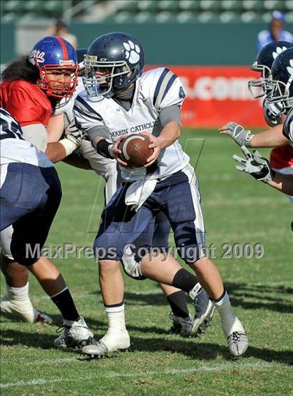 Thumbnail 3 in Marin Catholic vs. Serra (CIF State D3 Final) photogallery.