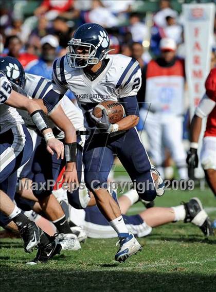 Thumbnail 1 in Marin Catholic vs. Serra (CIF State D3 Final) photogallery.