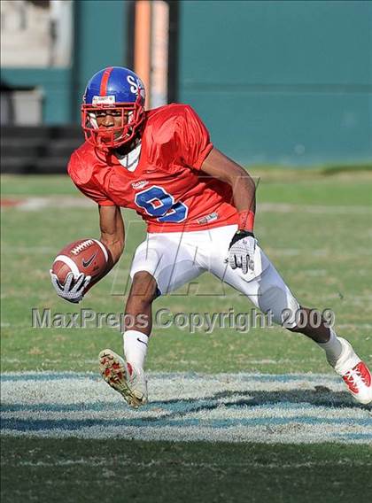 Thumbnail 1 in Marin Catholic vs. Serra (CIF State D3 Final) photogallery.
