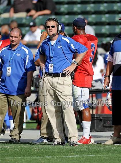 Thumbnail 1 in Marin Catholic vs. Serra (CIF State D3 Final) photogallery.