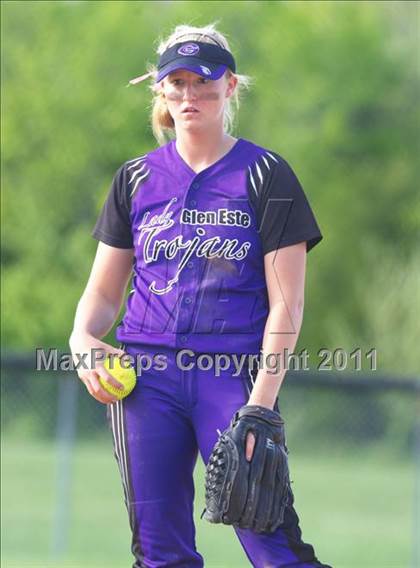 Thumbnail 2 in Glen Este vs Loveland photogallery.