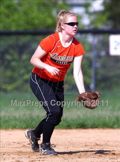 Thumbnail 2 in Glen Este vs Loveland photogallery.